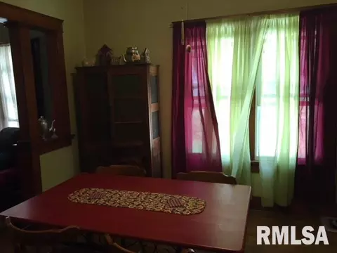 335 W Chase, Macomb, IL 61455 photo 7