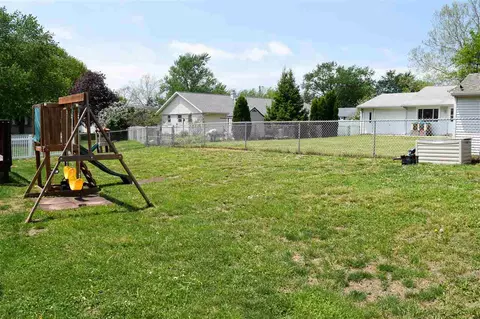 2104 Easter Ave, Pekin, IL 61554 photo 36