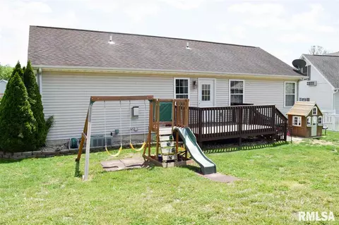 2104 Easter Ave, Pekin, IL 61554 photo 34