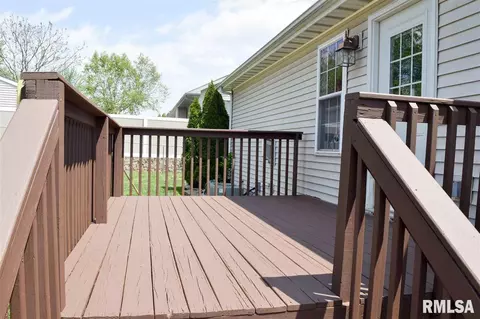2104 Easter Ave, Pekin, IL 61554 photo 35