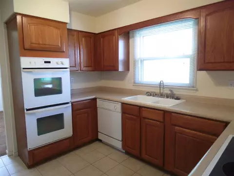 109 Jana Rd, Macomb, IL 61455 photo 8