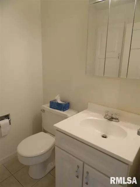 109 Jana Rd, Macomb, IL 61455 photo 12