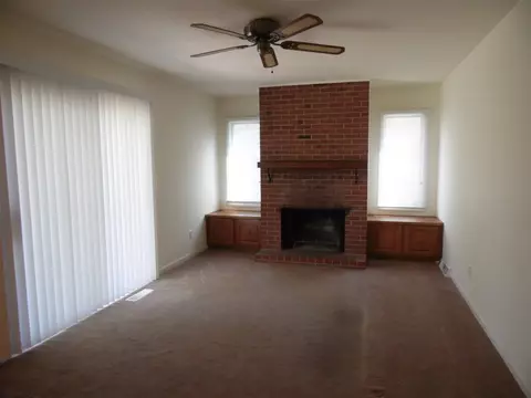 109 Jana Rd, Macomb, IL 61455 photo 11