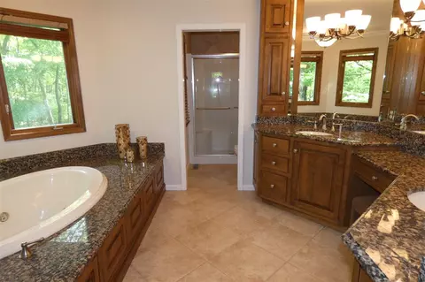 820 W Bennett Ct, Dunlap, IL 61525 photo 16
