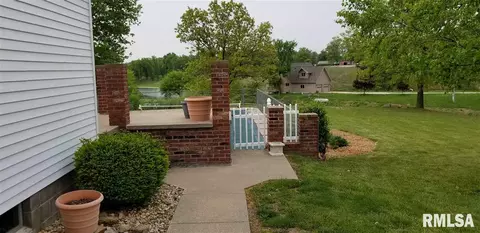 15753 E Pawnee St, Cuba, IL 61427 photo 5