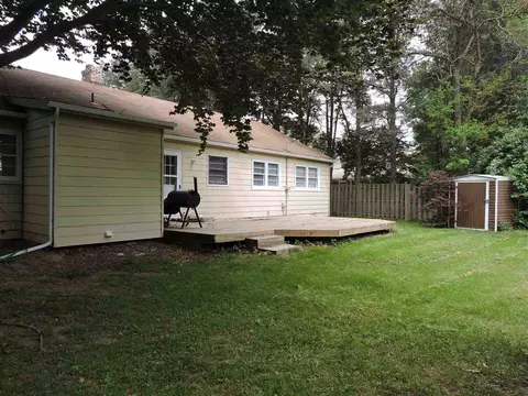1303 Campusview, Macomb, IL 61455 photo 28