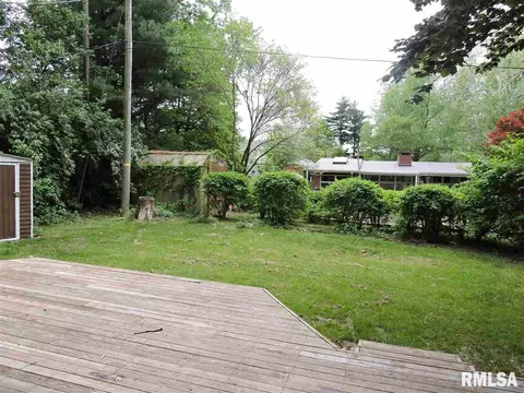 1303 Campusview, Macomb, IL 61455 photo 29