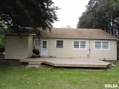 1303 Campusview, Macomb, IL 61455 photo 25