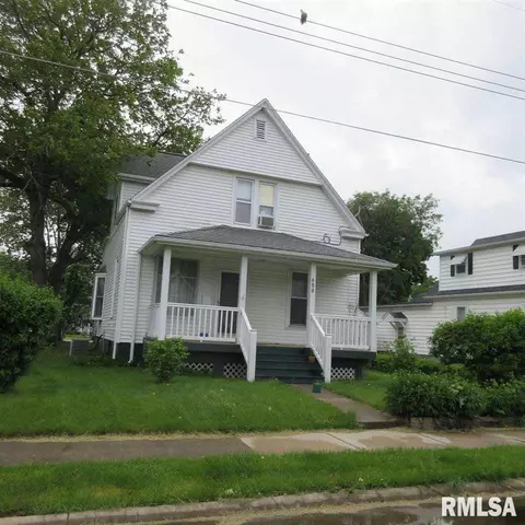 650 Custer, Canton, IL 61520 photo 3