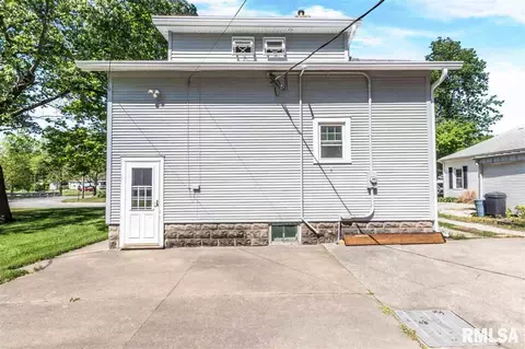 203 N Rolla St, Eureka, IL 61530 photo 31