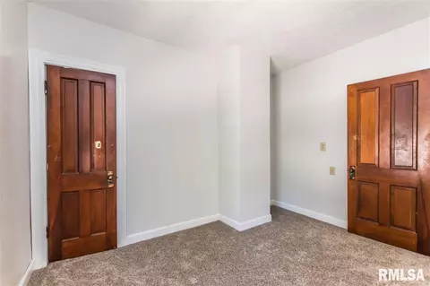 203 N Rolla St, Eureka, IL 61530 photo 24