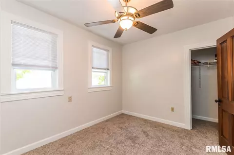 203 N Rolla St, Eureka, IL 61530 photo 17