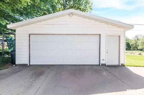 203 N Rolla St, Eureka, IL 61530 photo 29