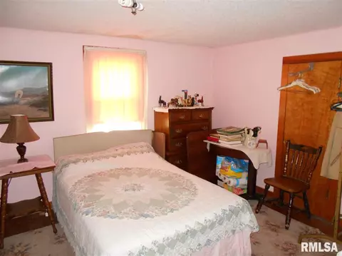 1301 Maple Ave, Macomb, IL 61455 photo 9