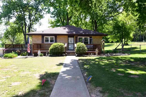 10105 S Maple St, Mapleton, IL 61547 photo 1