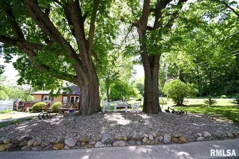 10105 S Maple St, Mapleton, IL 61547 photo 3