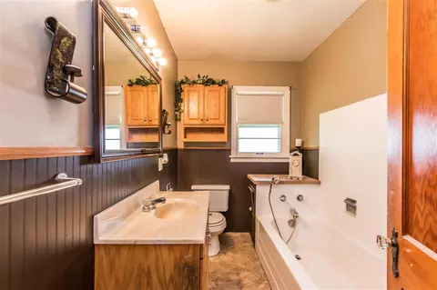 131 E Main St, Cuba, IL 61427 photo 19