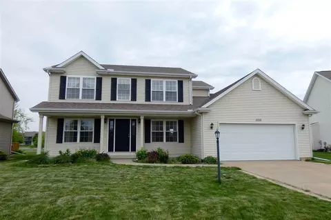 1535 W Meadowview Dr, Dunlap, IL 61525 photo 2