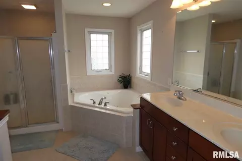 1535 W Meadowview Dr, Dunlap, IL 61525 photo 14