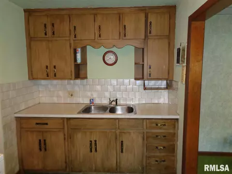 508 Jackson St, Washington, IL 61571 photo 15