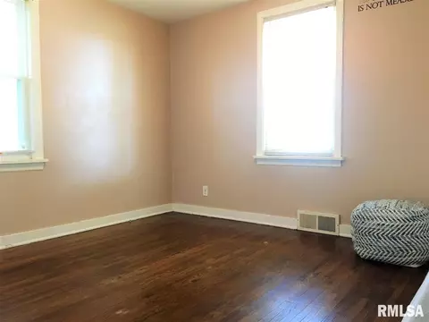 320 Edgewood St, Morton, IL 61550 photo 15