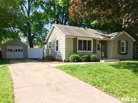 320 Edgewood St, Morton, IL 61550 photo 2