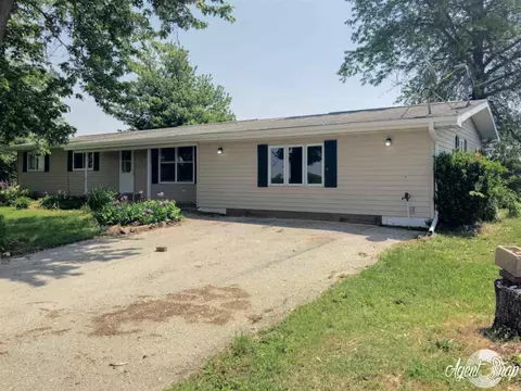 1065 Knox Rd 1350 E Rd, Gilson, IL 61436 photo 4