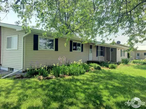 1065 Knox Rd 1350 E Rd, Gilson, IL 61436 photo 1