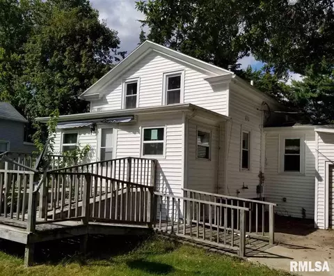 304 E Clinton St, Avon, IL 61415 photo 1