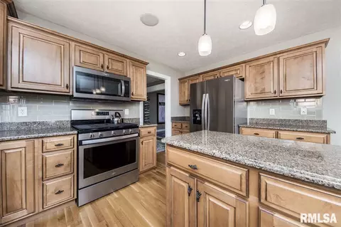 7006 N Buckeye Dr, Edwards, IL 61528 photo 11