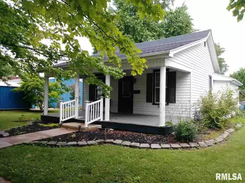 521 E Pne, Canton, IL 61520 photo 1