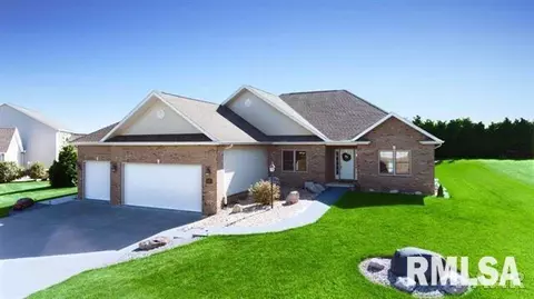 403 Cottingham Ln, Germantown Hills, IL 61548 photo 1