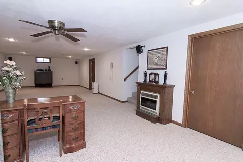 313 Pinecrest Dr, Germantown Hills, IL 61548 photo 27