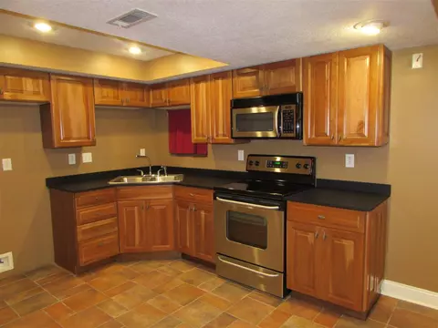310 Crestview Dr, Metamora, IL 61548 photo 22