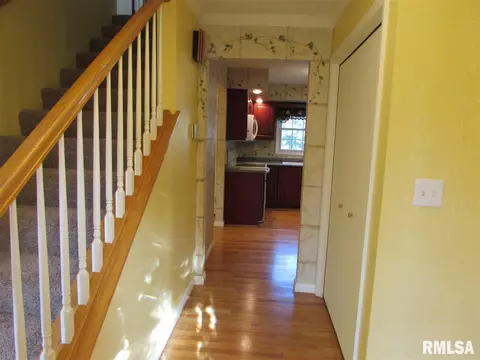 310 Crestview Dr, Metamora, IL 61548 photo 13