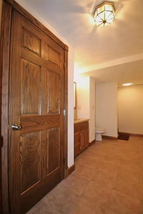 1130 E Sycamore, Canton, IL 61520 photo 23