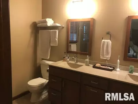 1307 Thomas, Macomb, IL 61455 photo 21