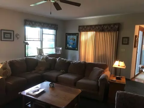 1307 Thomas, Macomb, IL 61455 photo 4