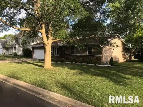 1307 Thomas, Macomb, IL 61455 photo 25