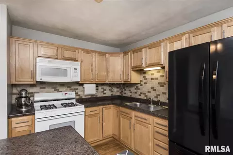 1506 Golfview, Washington, IL 61571 photo 6