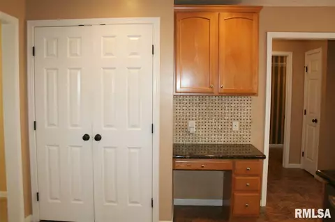 107 W Copperfield Dr, Dunlap, IL 61525 photo 13