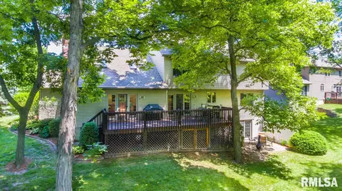618 Mayfair Ct, Germantown Hills, IL 61548 photo 3