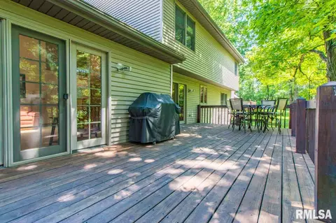 618 Mayfair Ct, Germantown Hills, IL 61548 photo 7