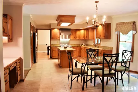 12636 N Fillyside Dr, Dunlap, IL 61525 photo 2