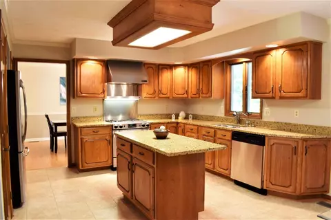 12636 N Fillyside Dr, Dunlap, IL 61525 photo 3