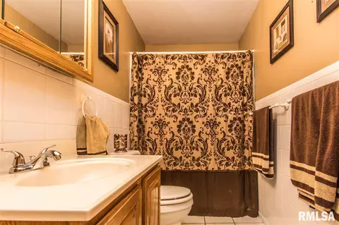 114 W Bertram St, Metamora, IL 61548 photo 22