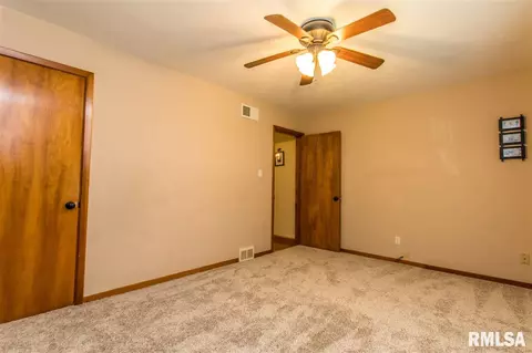 114 W Bertram St, Metamora, IL 61548 photo 20