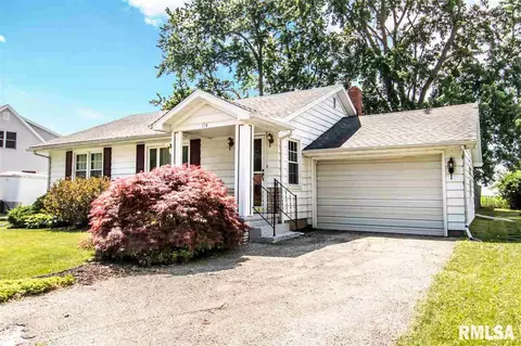 114 W Bertram St, Metamora, IL 61548 photo 3