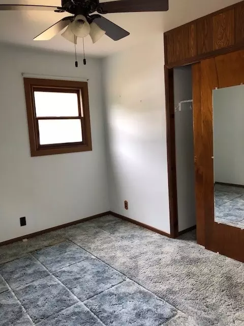 409 W Chase St, Macomb, IL 61455 photo 8