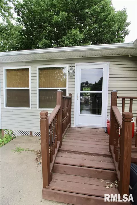 328 E Glendale, Manito, IL 61546 photo 27